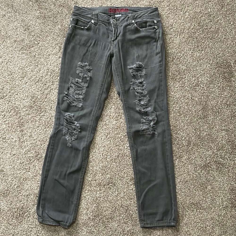 Bongo destroyed stretch jeans size 5